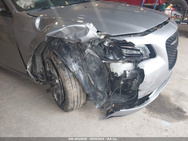 Chrysler 300 300s 2015 2C3CCAGG1FH773131 Image 6