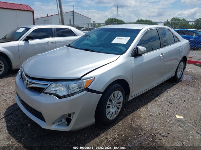 Toyota CAMRY LE 2014 4T4BF1FK0ER425693 Image 2