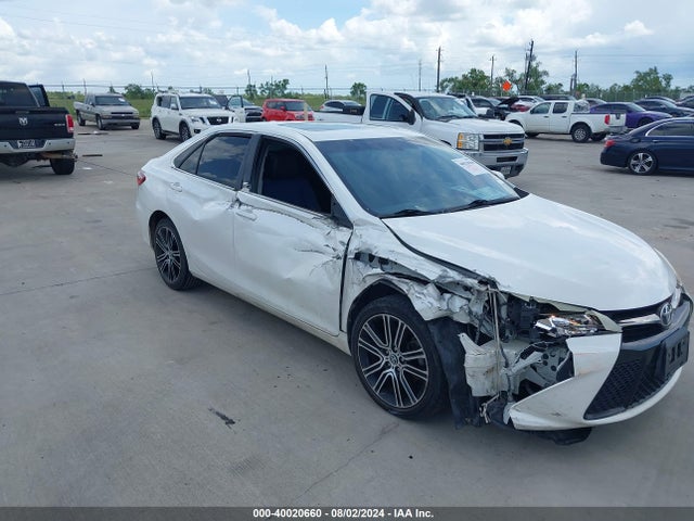 2016 4T1BF1FK9GU539690 main image