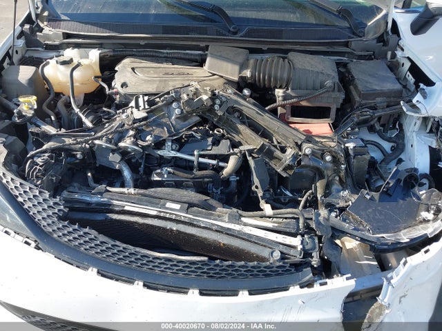 2C4RC1CG9NR215516 Chrysler Voyager Lx