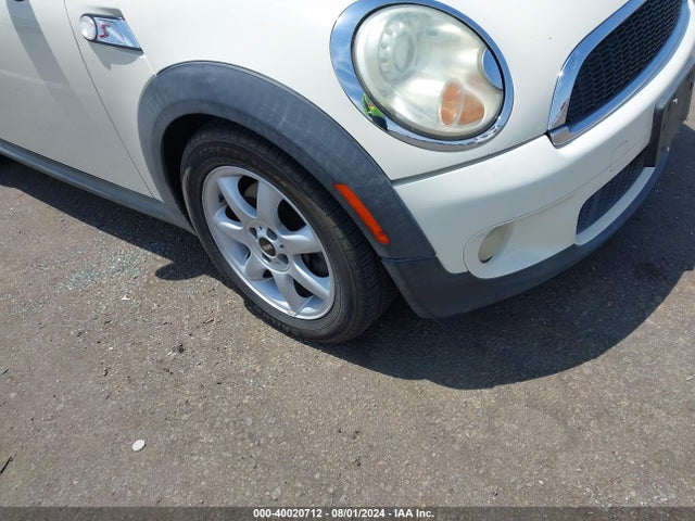 2008 MINI COOPER S WMWMF73538TV34519 Photo 5