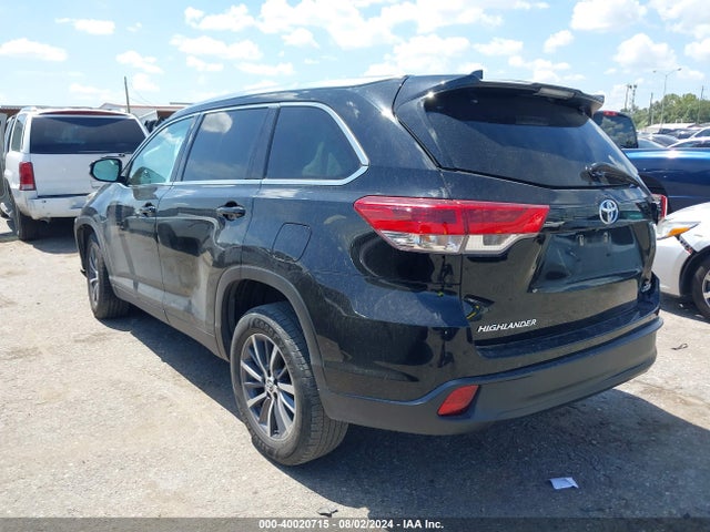 Toyota Highlander Xle 2019 5TDKZRFH4KS560541 Image 3