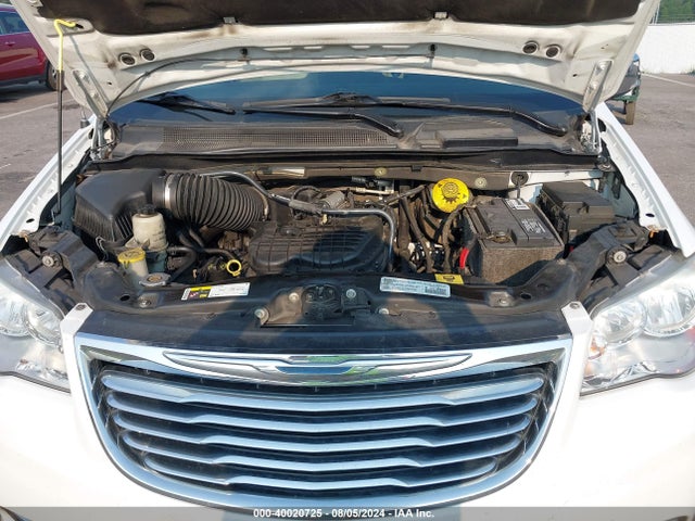 2C4RC1CG8ER409356 Chrysler Town & Country Touring-l