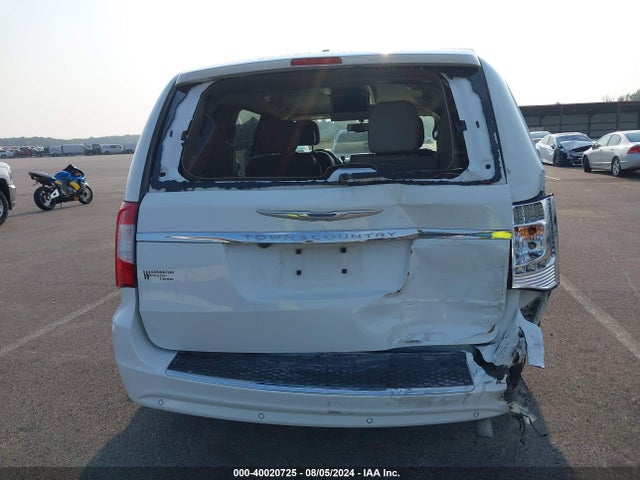 2C4RC1CG8ER409356 Chrysler Town & Country Touring-l