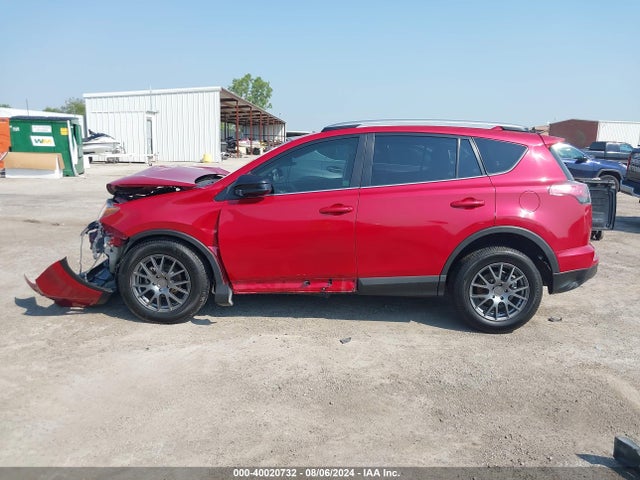 Toyota RAV4 LE 2017 JTMZFREV3HJ135946 Image 15