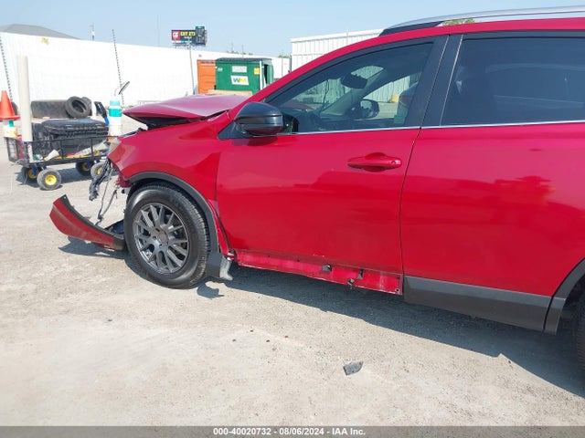 Toyota RAV4 LE 2017 JTMZFREV3HJ135946 Image 19