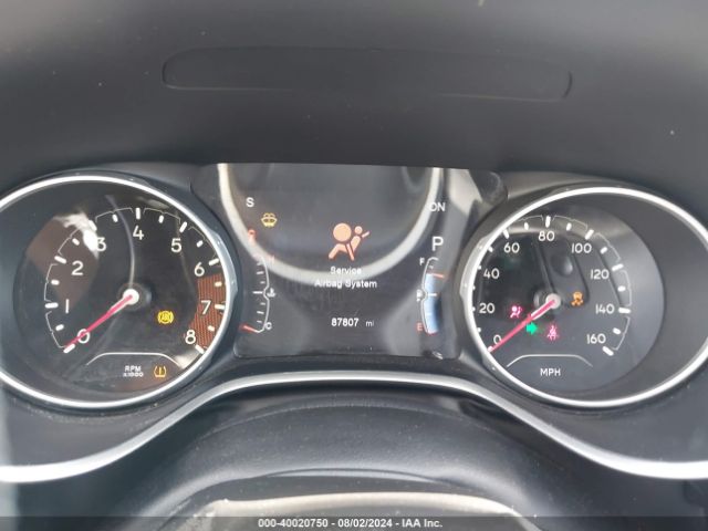 3C4NJCBB5JT102868 Jeep Compass Latitude Fwd