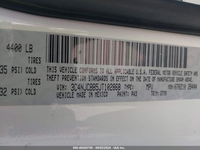 3C4NJCBB5JT102868 Jeep Compass Latitude Fwd