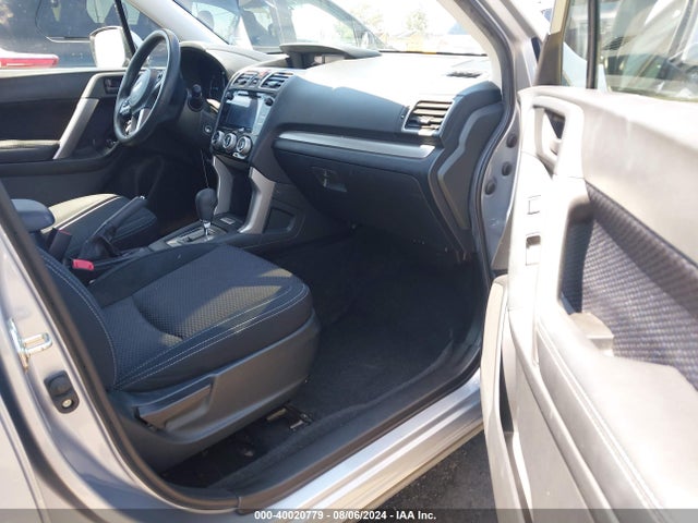 JF2SJAGC3HH501474 Subaru Forester 2.5i Premium