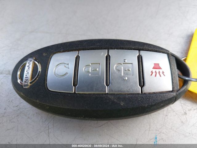5N1AT3AA5MC679879 Nissan Rogue S Fwd