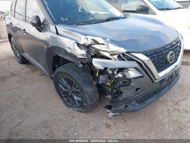 5N1AT3AA5MC679879 Nissan Rogue S Fwd