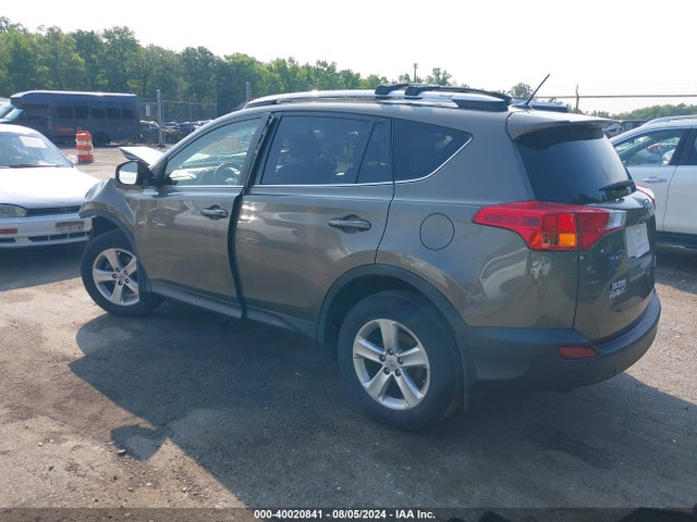 Toyota Rav4 Xle 2014 JTMRFREV2ED065723 Image 3