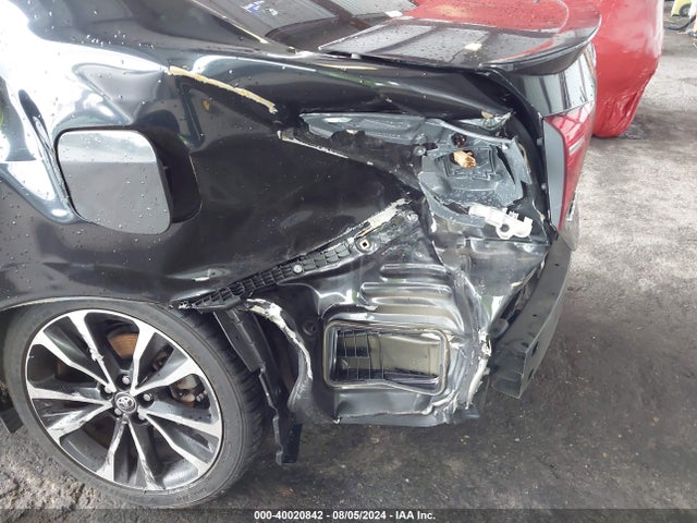 Toyota COROLLA SE 2018 5YFBURHE5JP767092 Image 6