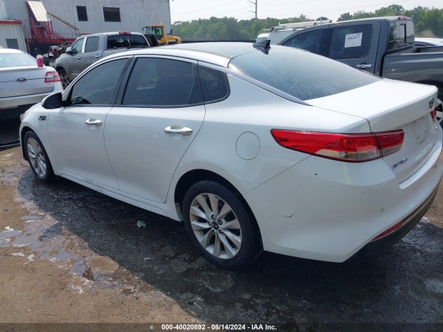 KIA OPTIMA EX 2016 5XXGU4L30GG001383 Image 3