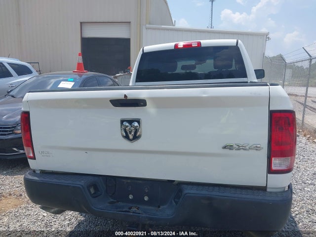 1C6RR7FT6HS568400 RAM 1500 Tradesman Quad Cab 4x4 6'4 Box