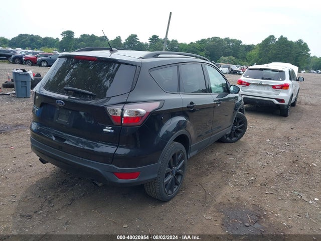 Ford ESCAPE SE 2017 1FMCU9GD7HUE61825 Image 4