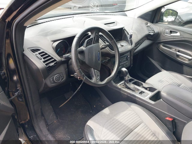 Ford ESCAPE SE 2017 1FMCU9GD7HUE61825 Image 5