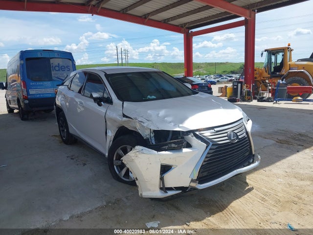 2018 2T2ZZMCA8JC107082 main image