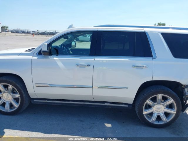 1GYS4CKJ1JR276246 Cadillac Escalade Premium Luxury