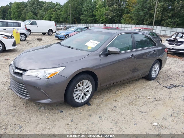 Toyota CAMRY LE 2017 4T1BF1FK1HU372727 Image 2