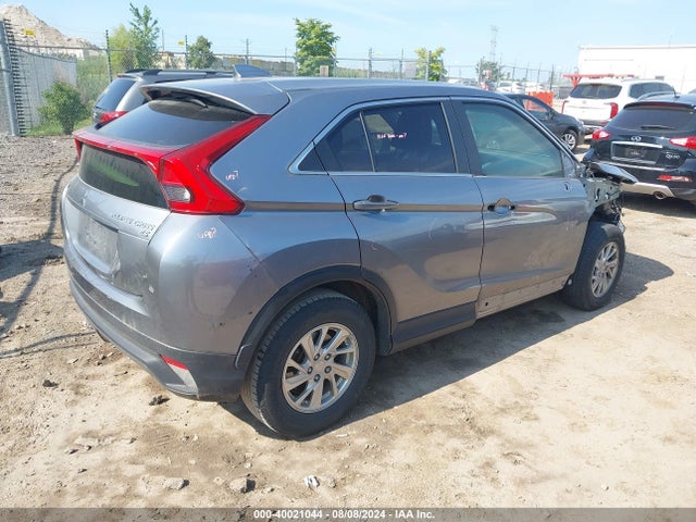 2018 MITSUBISHI ECLIPSE CROSS JA4AS3AA1JZ047665 Photo 3
