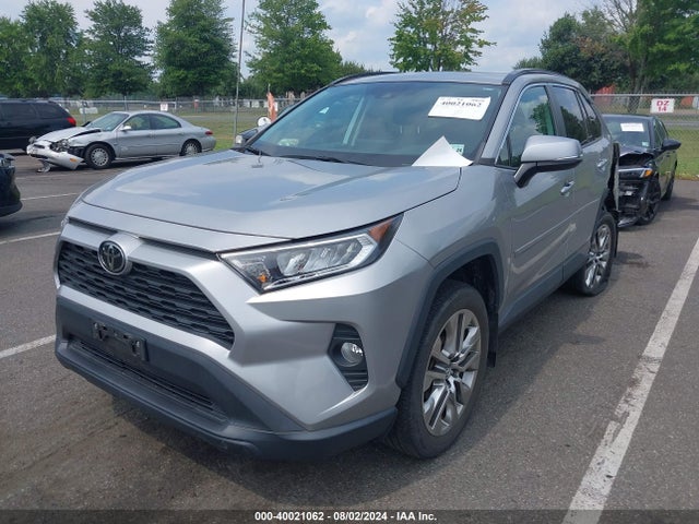 Toyota Rav4 Xle Premium 2019 2T3A1RFV3KC058287 Image 2