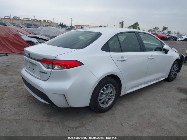 Toyota Corolla Hybrid Le 2022 JTDEAMDE2N3000930 Image 4