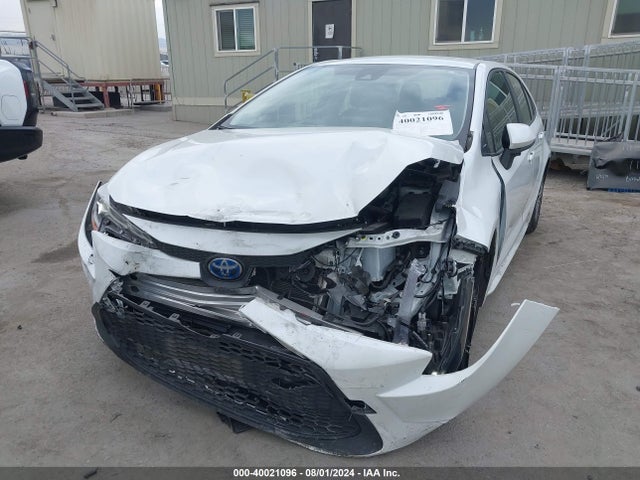 Toyota Corolla Hybrid Le 2022 JTDEAMDE2N3000930 Image 6