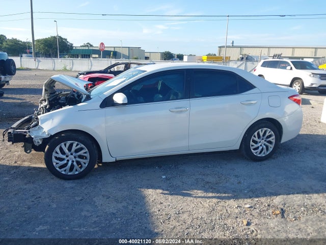 Toyota COROLLA LE 2018 5YFBURHE4JP795191 Image 15