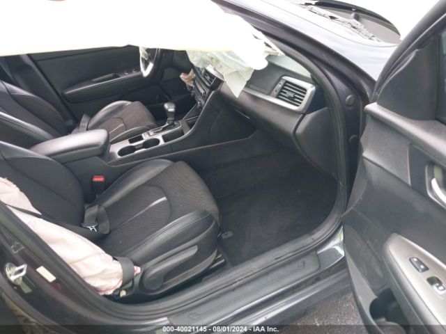 5XXGT4L38KG280027 KIA Optima S