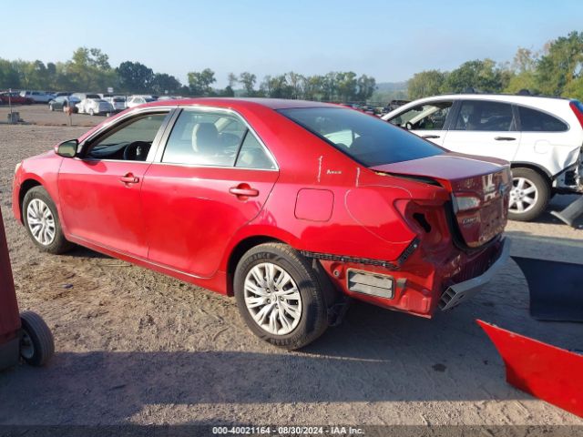 4T1BF1FK1EU800954 Toyota CAMRY L
