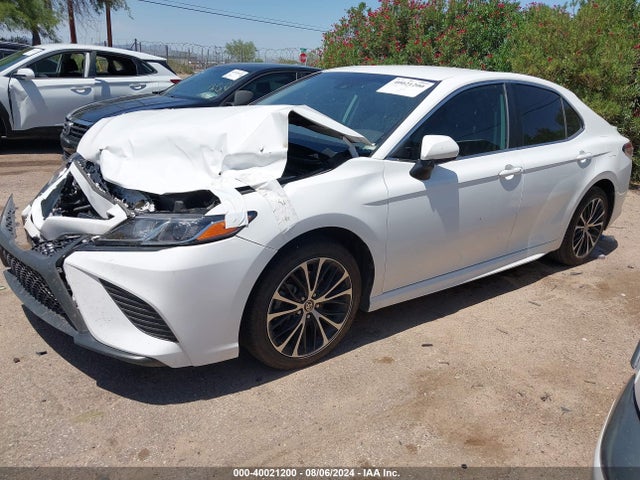 Toyota CAMRY SE 2020 4T1G11AK2LU980941 Image 2