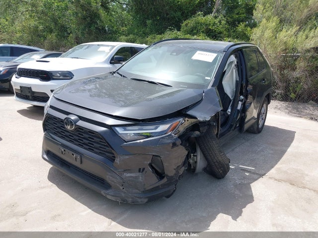 Toyota Rav4 Xle 2023 2T3W1RFV3PW254435 Image 2