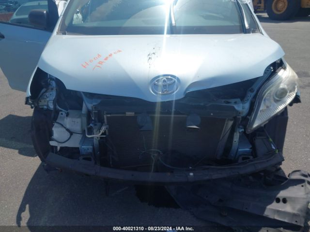 5TDZZ3DC1HS823211 Toyota Sienna L 7 Passenger