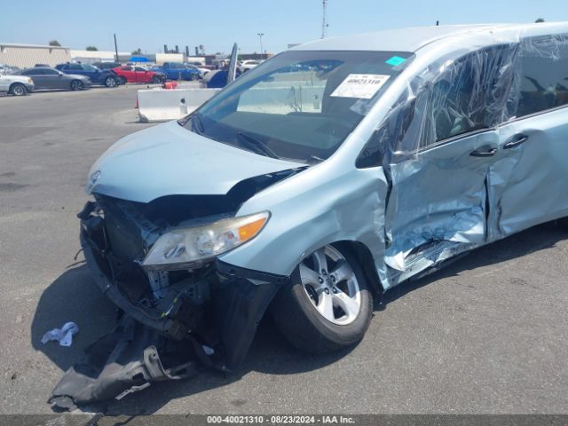 5TDZZ3DC1HS823211 Toyota Sienna L 7 Passenger