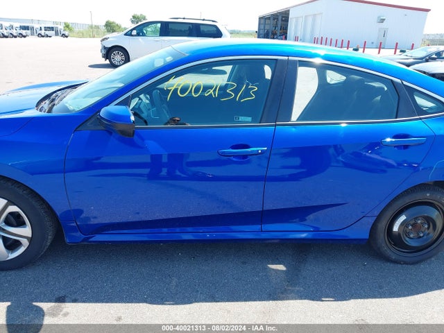 Aukcja sprzedaży 2018 Honda Civic Lx, vin: 19XFC2F58JE043168, numer aukcji: 40021313