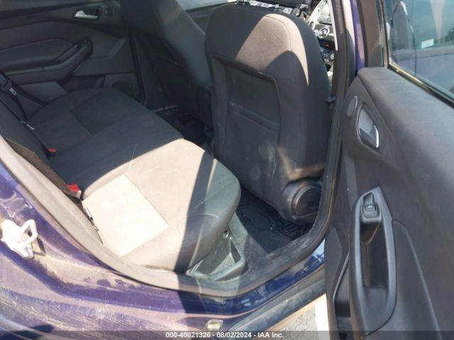 1FADP3M24HL220008 Ford FOCUS SEL