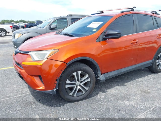 Toyota RAV4 LE 2016 JTMZFREV7GJ086863 Image 17