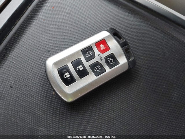 Toyota Sienna Xle 8 Passenger 2015 5TDYK3DC0FS644431 Image 11