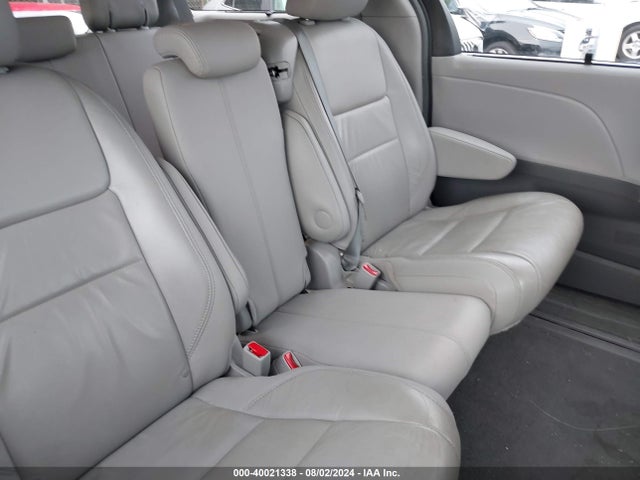 Toyota Sienna Xle 8 Passenger 2015 5TDYK3DC0FS644431 Image 8