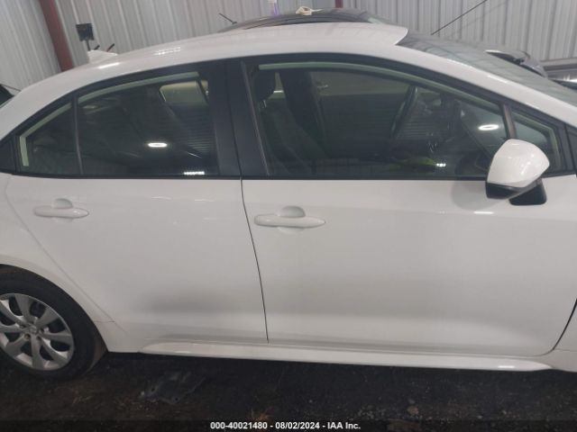 JTDEPMAE2N3017049 Toyota COROLLA LE