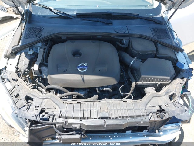 YV126MFC8F1318770 Volvo S60 T5 Premier Plus