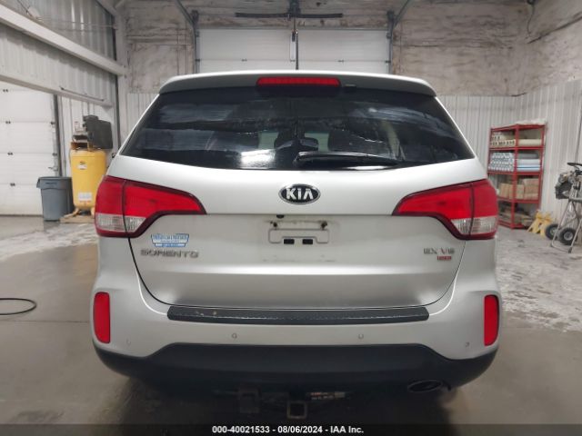 5XYKUDA7XEG519011 KIA Sorento Ex V6
