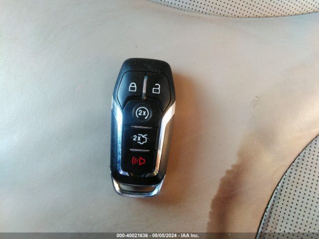 2LMPJ6KRXHBL30782 Lincoln Mkx Select