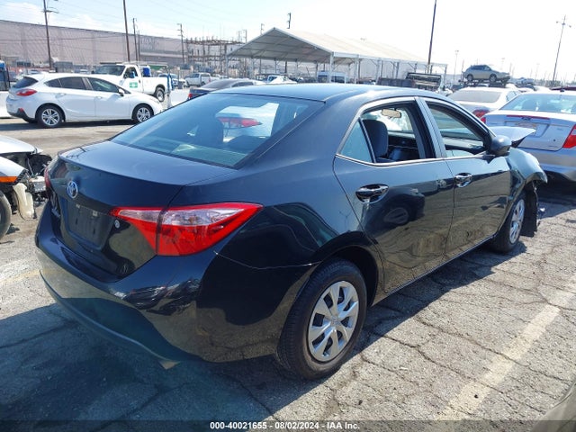 Toyota COROLLA L 2017 5YFBURHE2HP711217 Image 4