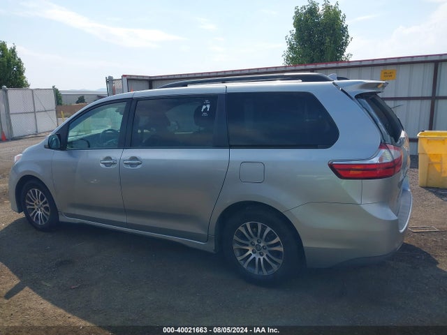 Toyota Sienna Xle 8 Passenger 2019 5TDYZ3DC2KS009281 Image 14