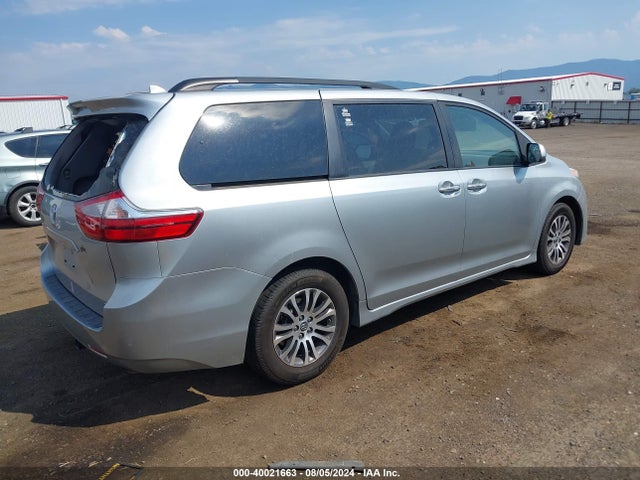 Toyota Sienna Xle 8 Passenger 2019 5TDYZ3DC2KS009281 Image 4