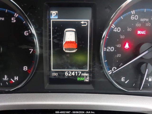 Toyota Rav4 Limited 2018 JTMYFREV1JD133368 Image 15