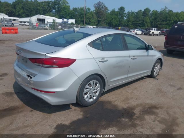 5NPD74LF0HH069113 Hyundai ELANTRA SE