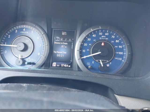 5TDYK3DC7FS588648 Toyota Sienna Xle 8 Passenger